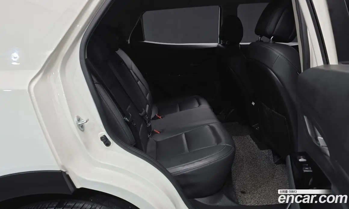 SsangYong Korando 2021 1.5 автомат (гидро), фото 17