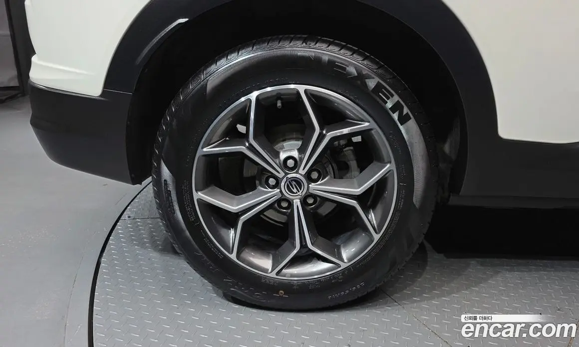 SsangYong Korando 2021 1.5 автомат (гидро), фото 5