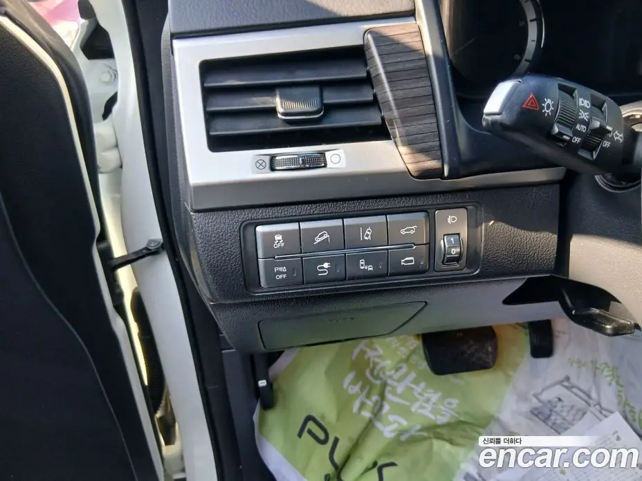 SsangYong Rexton 2017 2.2 автомат (гидро), фото 16