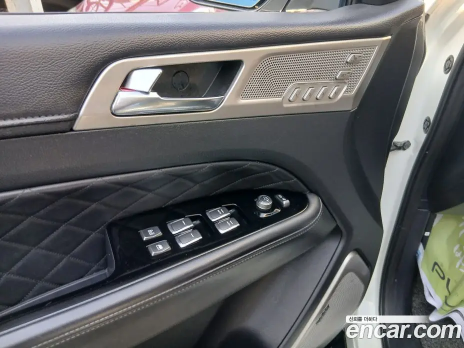SsangYong Rexton 2017 2.2 автомат (гидро), фото 19