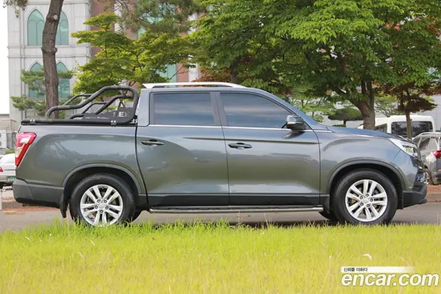 SsangYong Rexton 2018 2.2 автомат (гидро), миниатюра 5