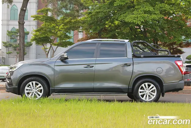SsangYong Rexton 2018 2.2 автомат (гидро), миниатюра 8
