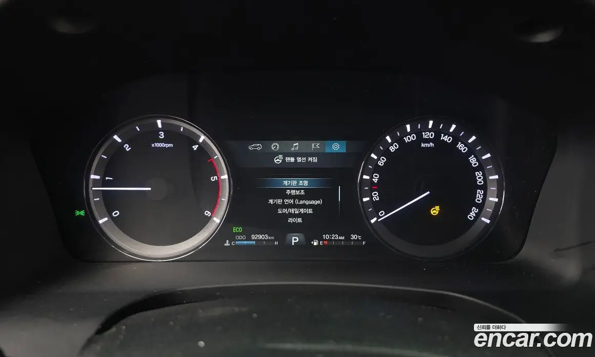 SsangYong Rexton 2018 2.2 автомат (гидро), фото 11