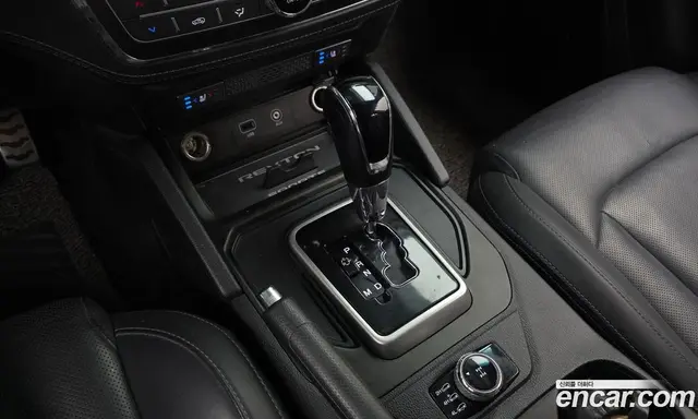 SsangYong Rexton 2018 2.2 автомат (гидро), миниатюра 12