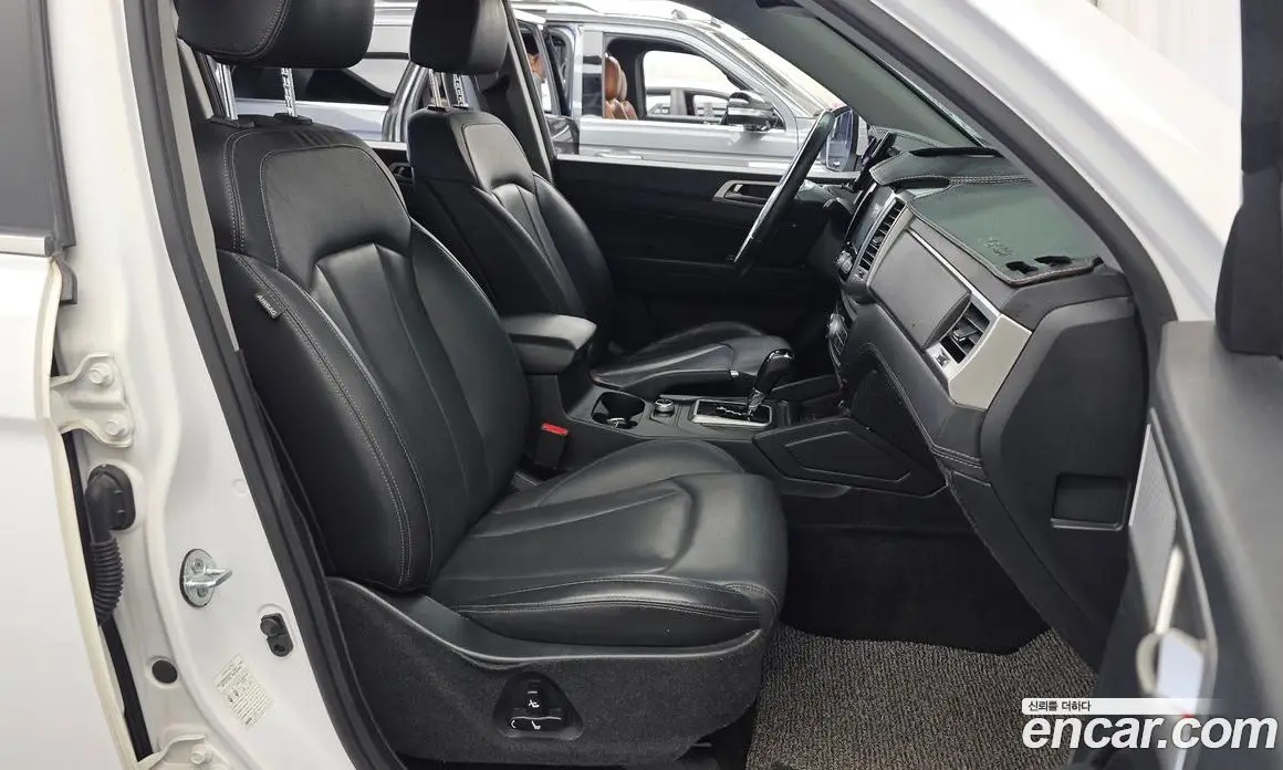 SsangYong Rexton 2018 2.2 автомат (гидро), фото 17