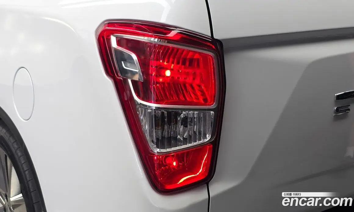 SsangYong Rexton 2018 2.2 автомат (гидро), фото 9