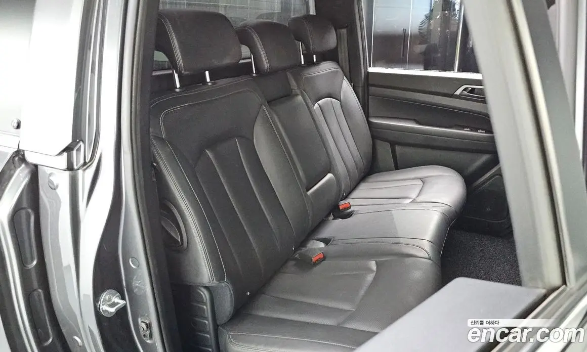 SsangYong Rexton 2023 2.2 автомат (гидро), фото 16