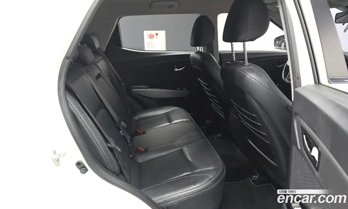 SsangYong TIBOLI 2017 1.6 автомат (гидро), фото 18