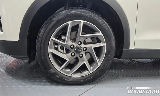 SsangYong TIBOLI 2024 1.6 автомат (гидро), миниатюра 4