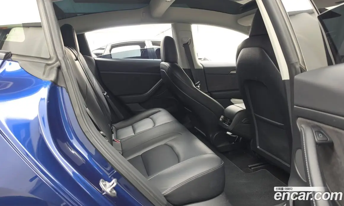 Tesla Model 3 2022 0.2 автомат (гидро), фото 18