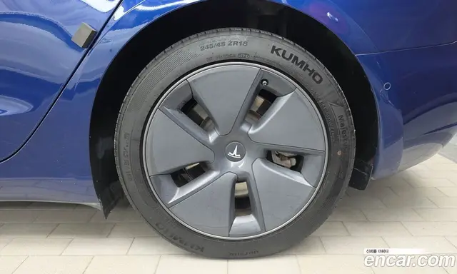 Tesla Model 3 2022 0.2 автомат (гидро), миниатюра 7