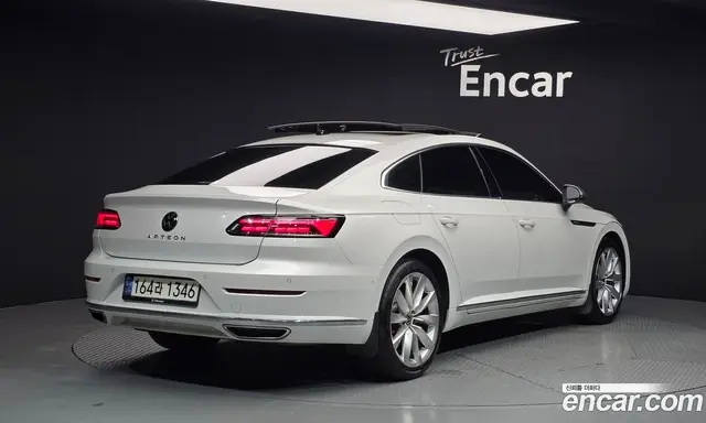 Volkswagen Arteon 2022 2.0 автомат (гидро), миниатюра 2 Volkswagen Arteon 2022 2.0 автомат (гидро), миниатюра 2