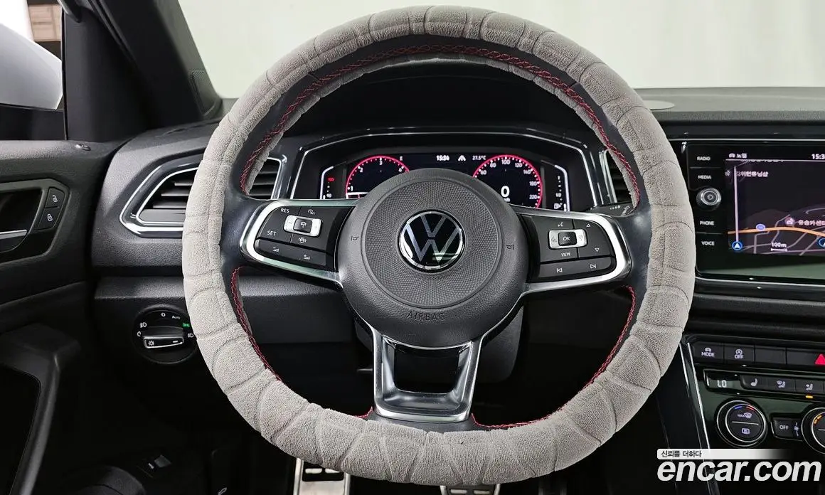 Volkswagen T-Roc 2021 2.0 автомат (гидро), фото 19 Volkswagen T-Roc 2021 2.0 автомат (гидро), фото 19
