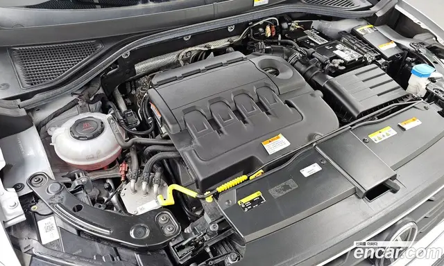 Volkswagen T-Roc 2021 2.0 автомат (гидро), миниатюра 6 Volkswagen T-Roc 2021 2.0 автомат (гидро), миниатюра 6