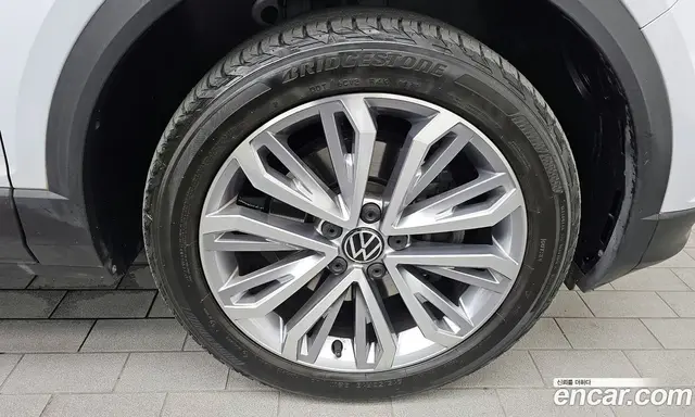 Volkswagen T-Roc 2021 2.0 автомат (гидро), миниатюра 7 Volkswagen T-Roc 2021 2.0 автомат (гидро), миниатюра 7