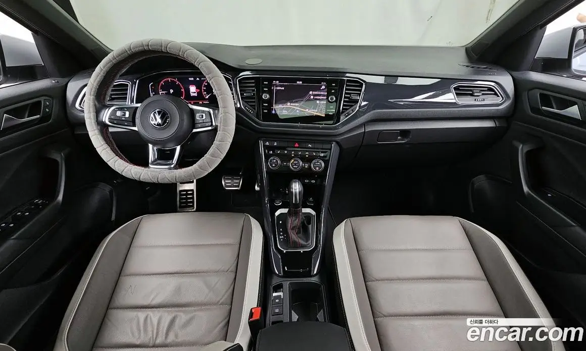 Volkswagen T-Roc 2021 2.0 автомат (гидро), фото 10 Volkswagen T-Roc 2021 2.0 автомат (гидро), фото 10