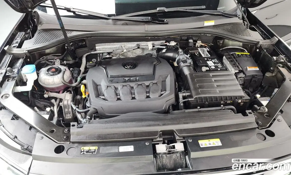 Volkswagen Tiguan 2022 2.0 автомат (гидро), фото 6 Volkswagen Tiguan 2022 2.0 автомат (гидро), фото 6