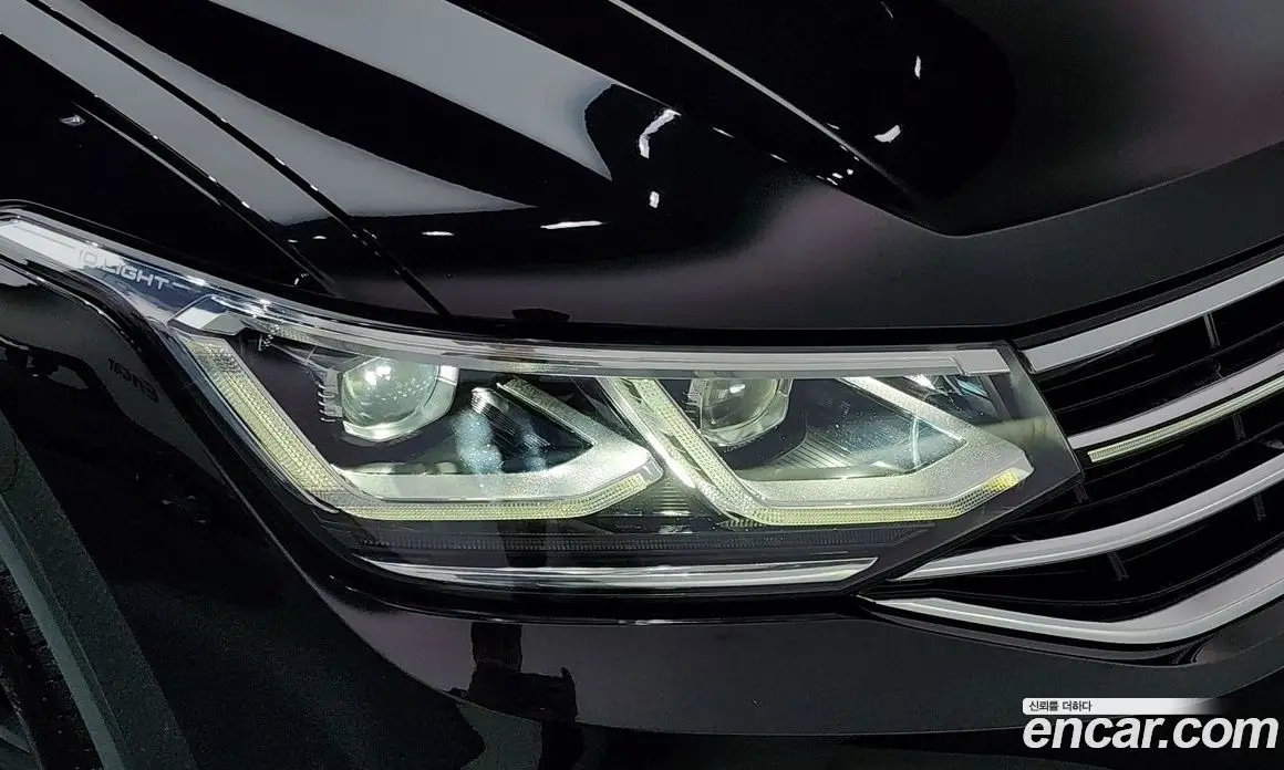 Volkswagen Tiguan 2022 2.0 автомат (гидро), фото 8 Volkswagen Tiguan 2022 2.0 автомат (гидро), фото 8