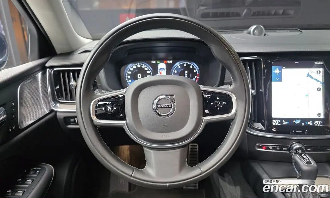Volvo S60 2019 2.0 автомат (гидро), фото 19 Volvo S60 2019 2.0 автомат (гидро), фото 19