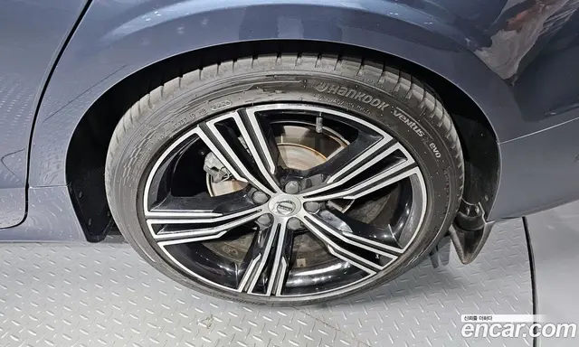 Volvo S60 2019 2.0 автомат (гидро), миниатюра 7 Volvo S60 2019 2.0 автомат (гидро), миниатюра 7