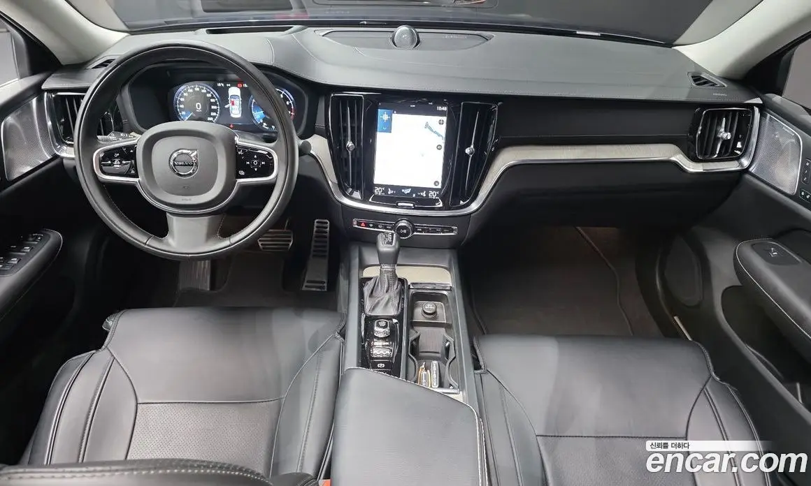 Volvo S60 2019 2.0 автомат (гидро), фото 10 Volvo S60 2019 2.0 автомат (гидро), фото 10