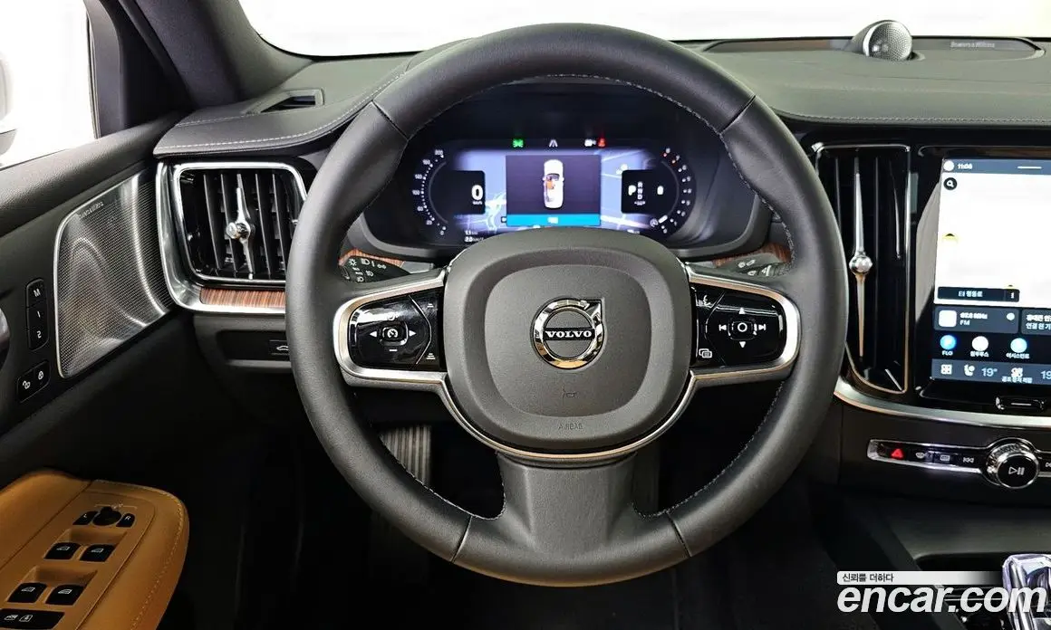 Volvo S60 2023 2.0 автомат (гидро), фото 19 Volvo S60 2023 2.0 автомат (гидро), фото 19