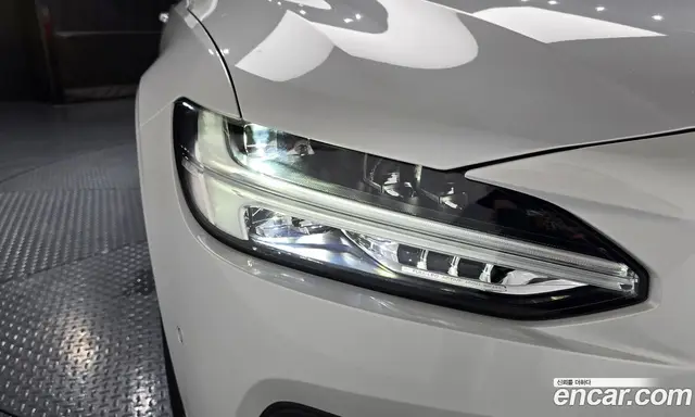 Volvo S90 2022 2.0 автомат (гидро), миниатюра 8