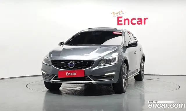 Volvo V60 2018 2.0 автомат (гидро), миниатюра 2 Volvo V60 2018 2.0 автомат (гидро), миниатюра 2