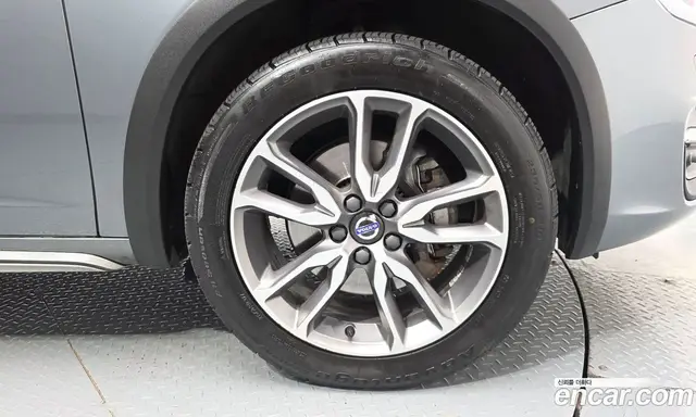 Volvo V60 2018 2.0 автомат (гидро), миниатюра 6 Volvo V60 2018 2.0 автомат (гидро), миниатюра 6