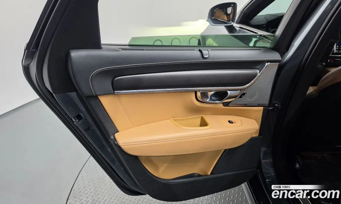 Volvo V90 2018 2.0 автомат (гидро), фото 14 Volvo V90 2018 2.0 автомат (гидро), фото 14