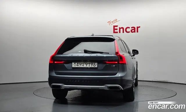 Volvo V90 2018 2.0 автомат (гидро), миниатюра 3 Volvo V90 2018 2.0 автомат (гидро), миниатюра 3