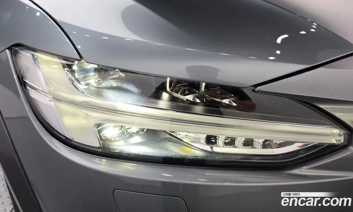Volvo V90 2018 2.0 автомат (гидро), фото 7 Volvo V90 2018 2.0 автомат (гидро), фото 7
