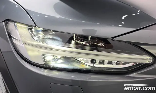 Volvo V90 2018 2.0 автомат (гидро), миниатюра 7 Volvo V90 2018 2.0 автомат (гидро), миниатюра 7