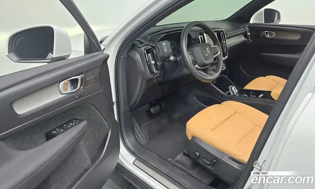 Volvo XC40 2022 2.0 автомат (гидро), миниатюра 12
