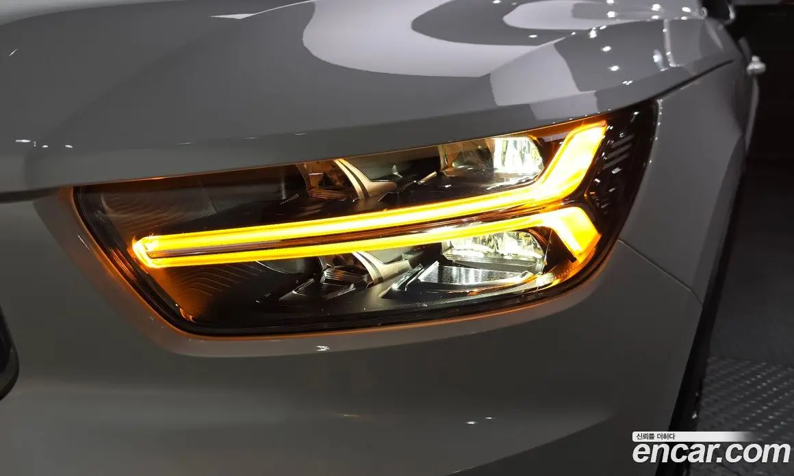 Volvo XC40 2022 2.0 автомат (гидро), фото 7 Volvo XC40 2022 2.0 автомат (гидро), фото 7