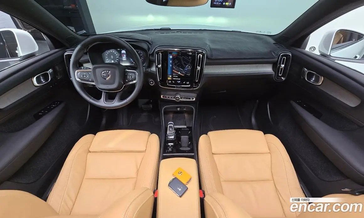Volvo XC40 2022 2.0 автомат (гидро), фото 9 Volvo XC40 2022 2.0 автомат (гидро), фото 9