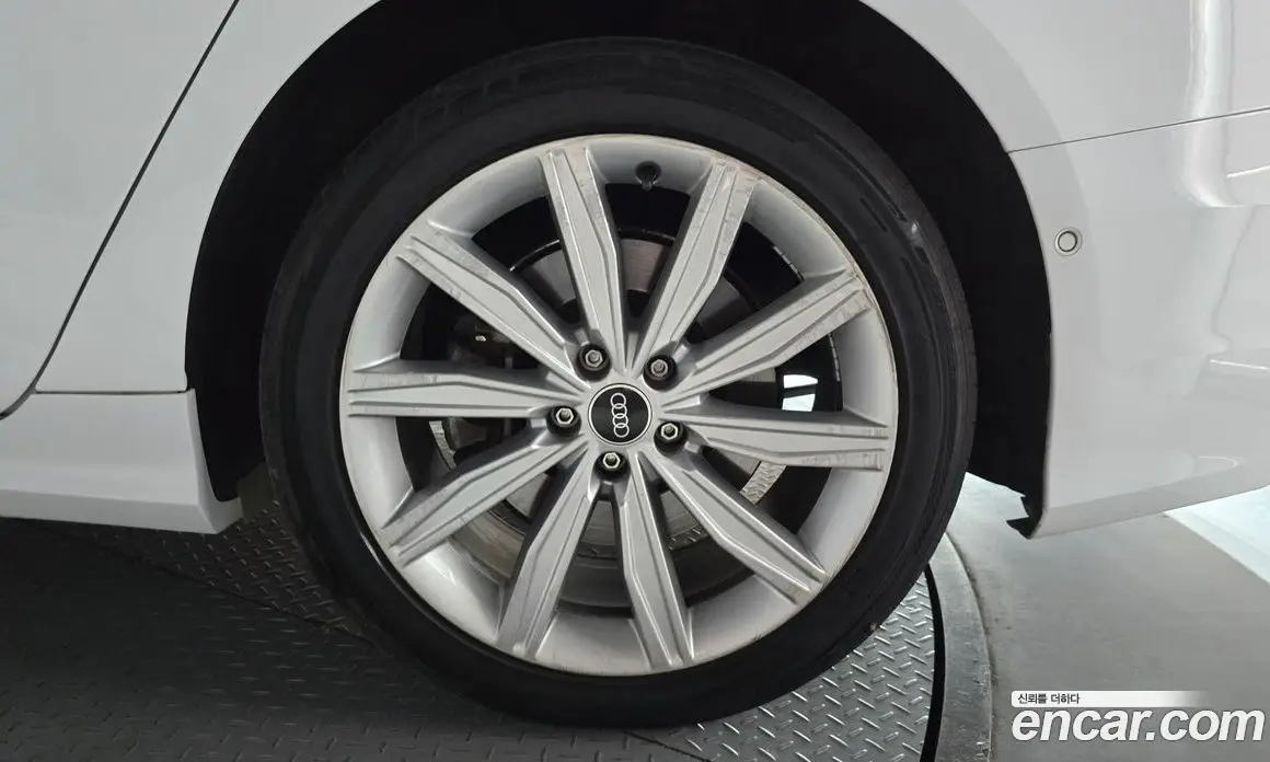 Audi A6 2021 3.0 автомат (гидро), фото 7 Audi A6 2021 3.0 автомат (гидро), фото 7