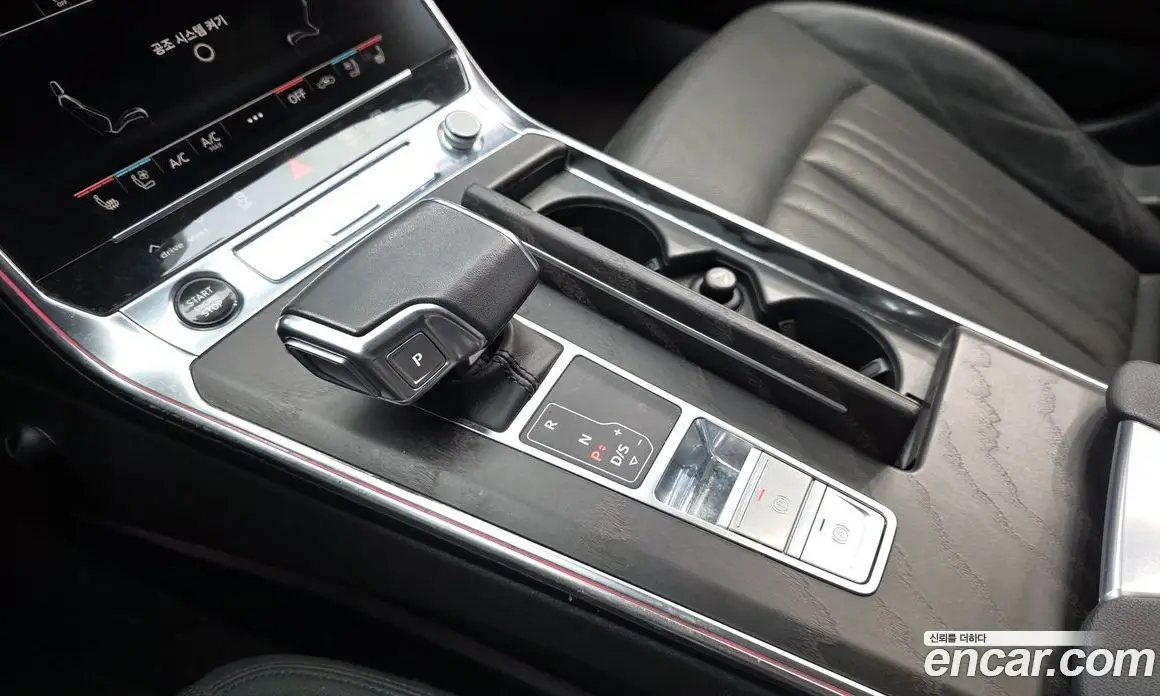 Audi A6 2021 2.0 автомат (гидро), фото 12