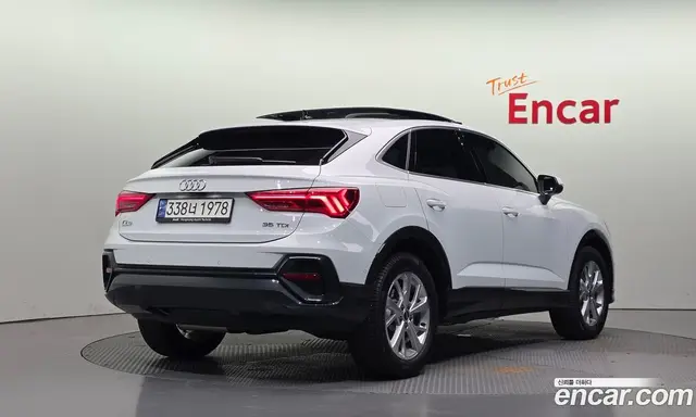 Audi Q3 2023 2.0 автомат (гидро), миниатюра 2
