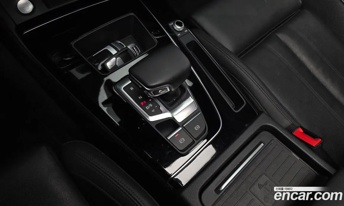 Audi Q5 2021 2.0 автомат (гидро), фото 12