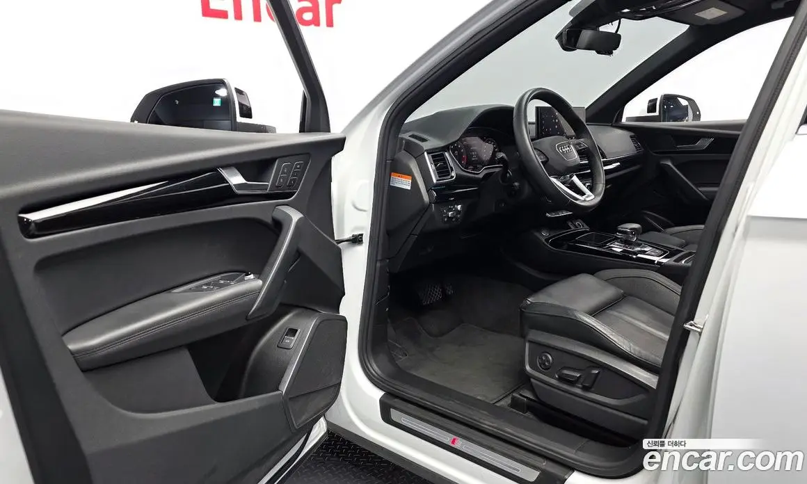 Audi Q5 2021 2.0 автомат (гидро), фото 13