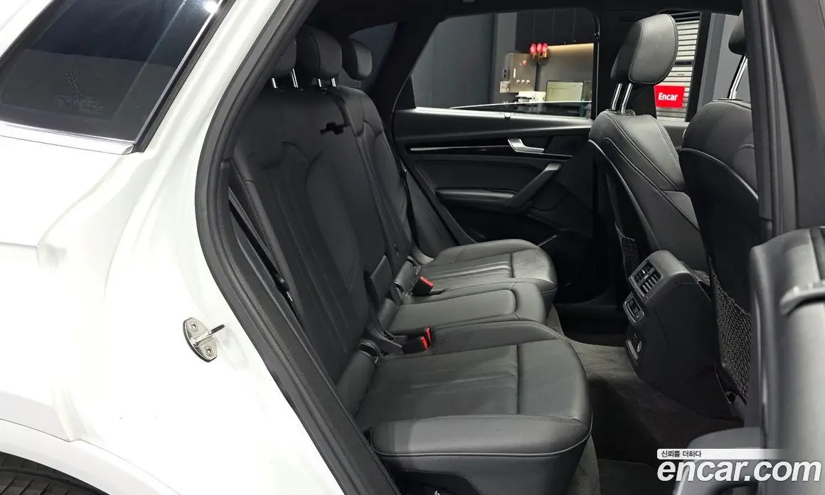 Audi Q5 2021 2.0 автомат (гидро), фото 18