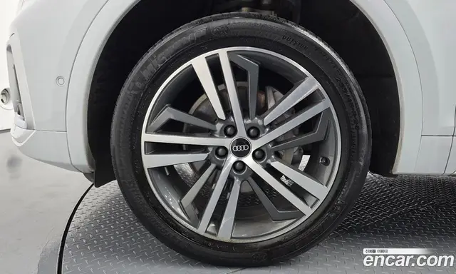 Audi Q5 2021 2.0 автомат (гидро), миниатюра 5