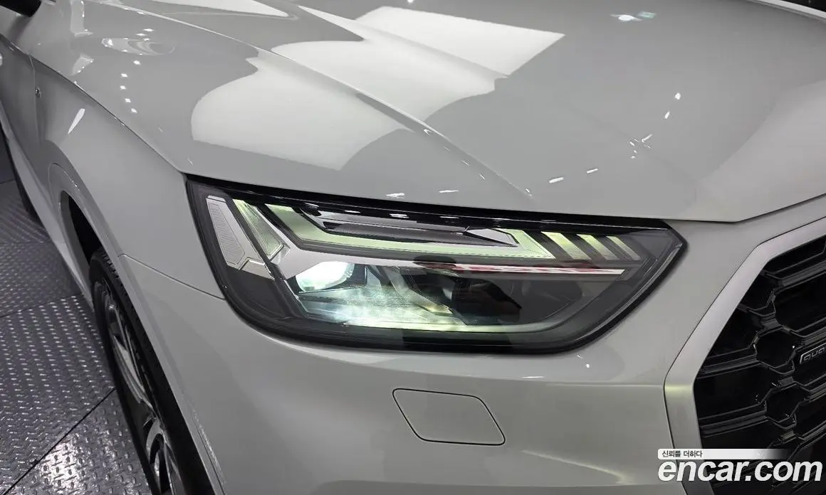 Audi Q5 2021 2.0 автомат (гидро), фото 8