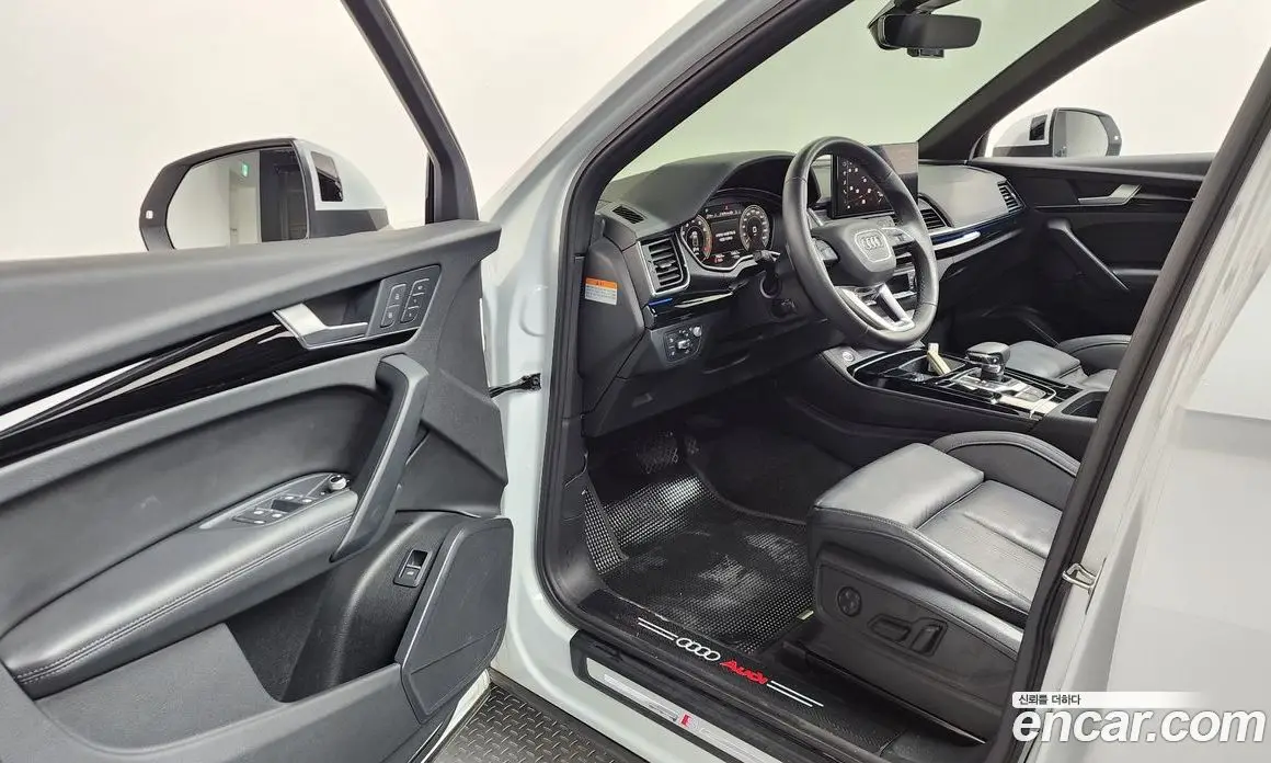 Audi Q5 2022 2.0 автомат (гидро), фото 13