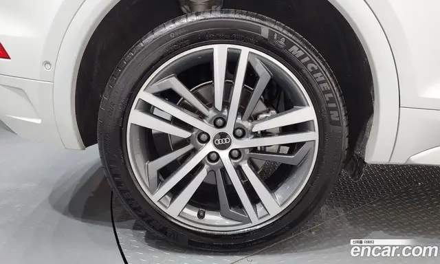 Audi Q5 2022 2.0 автомат (гидро), миниатюра 5