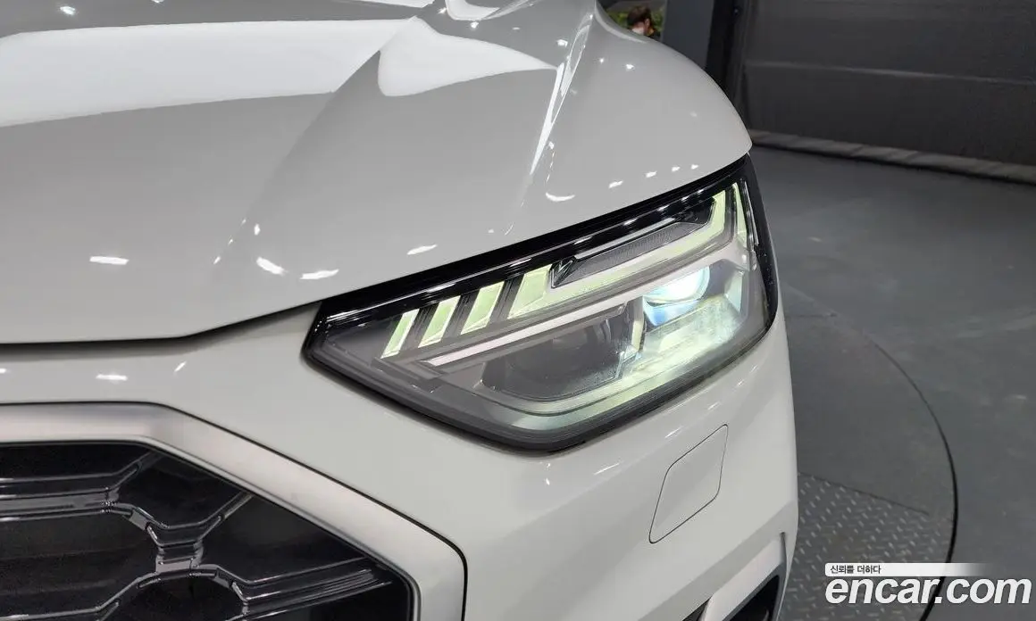 Audi Q5 2022 2.0 автомат (гидро), фото 8