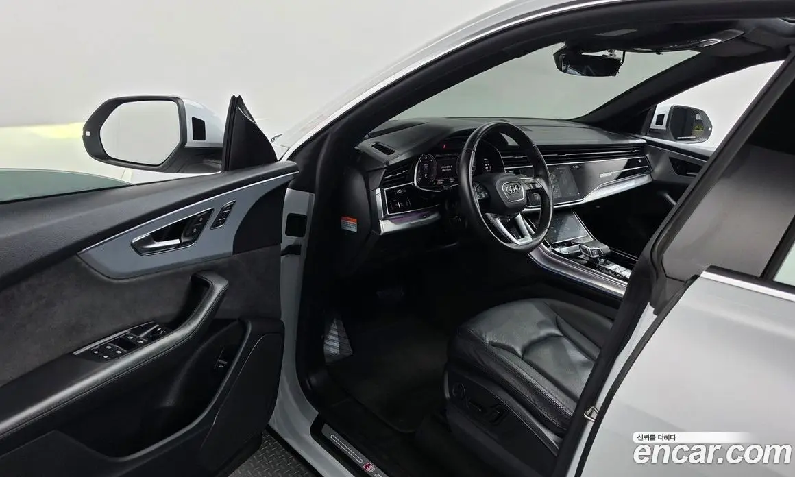 Audi Q8 2020 3.0 автомат (гидро), фото 13 Audi Q8 2020 3.0 автомат (гидро), фото 13