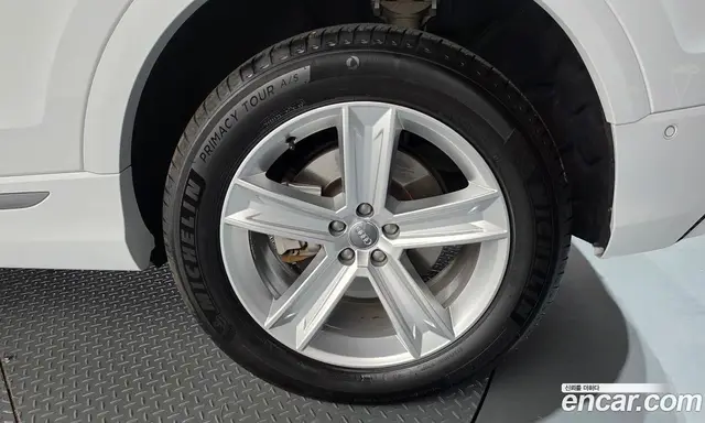 Audi Q8 2020 3.0 автомат (гидро), миниатюра 7 Audi Q8 2020 3.0 автомат (гидро), миниатюра 7