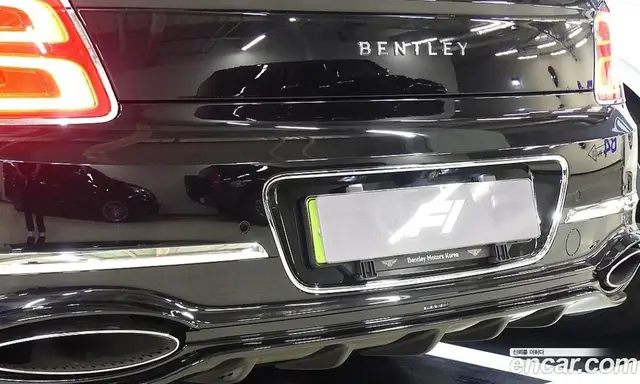 Bentley Flying Spur 2025 4.0 автомат (гидро), миниатюра 2